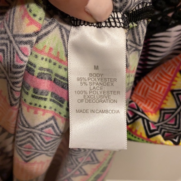 Colorful tank top - Picture 4 of 4